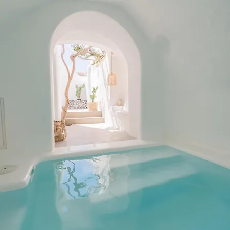 Holiday home Vima Santorini, Traditional Luxury