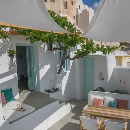 Vima Santorini, Traditional Luxury * Emporio (Santorini)