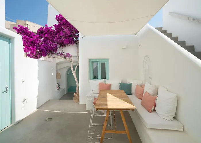 Vima Santorini, Traditional Luxury