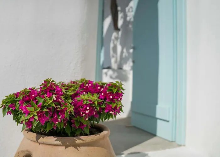 Vima Santorini, Traditional Luxury *