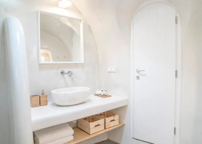 Semesterbostad Vima Santorini, Traditional Luxury Emporio (Santorini)