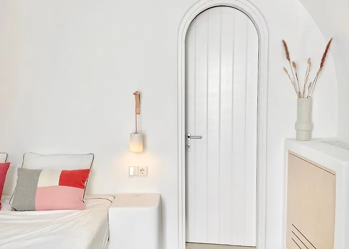 Vima Santorini, Traditional Luxury