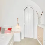 Vima Santorini, Traditional Luxury