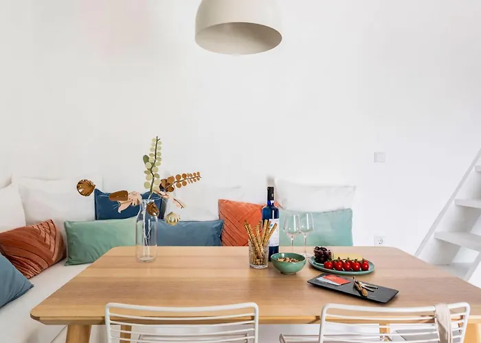 Vima Santorini, Traditional Luxury Feriehus Emporio (Santorini)