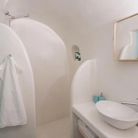 Prázdninový dům Vima Santorini, Traditional Luxury *